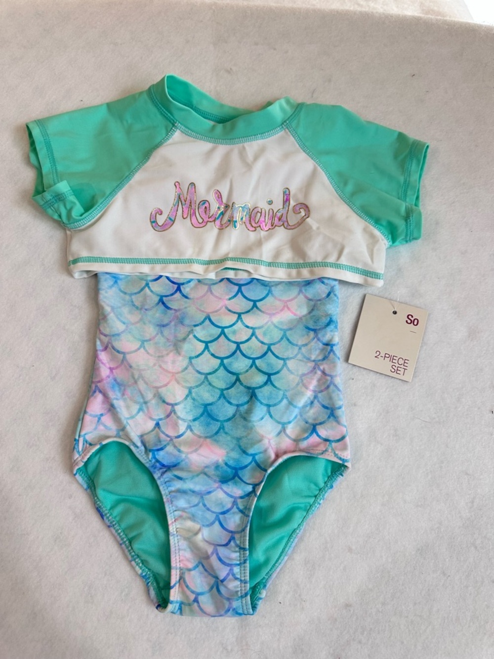 Girl’s Size 4 Swim set